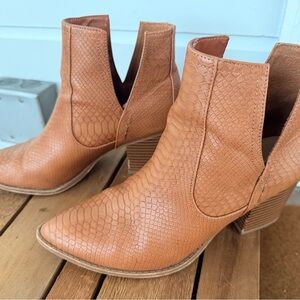 Tan Textured Ankle Boots